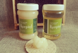 Miód akacjowy z Zielonej Góry