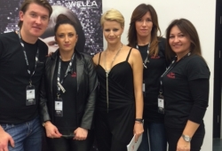 Kilka zdjęć z backstage'u do pokazu Kolekcji Olimpijskiej w Soczi